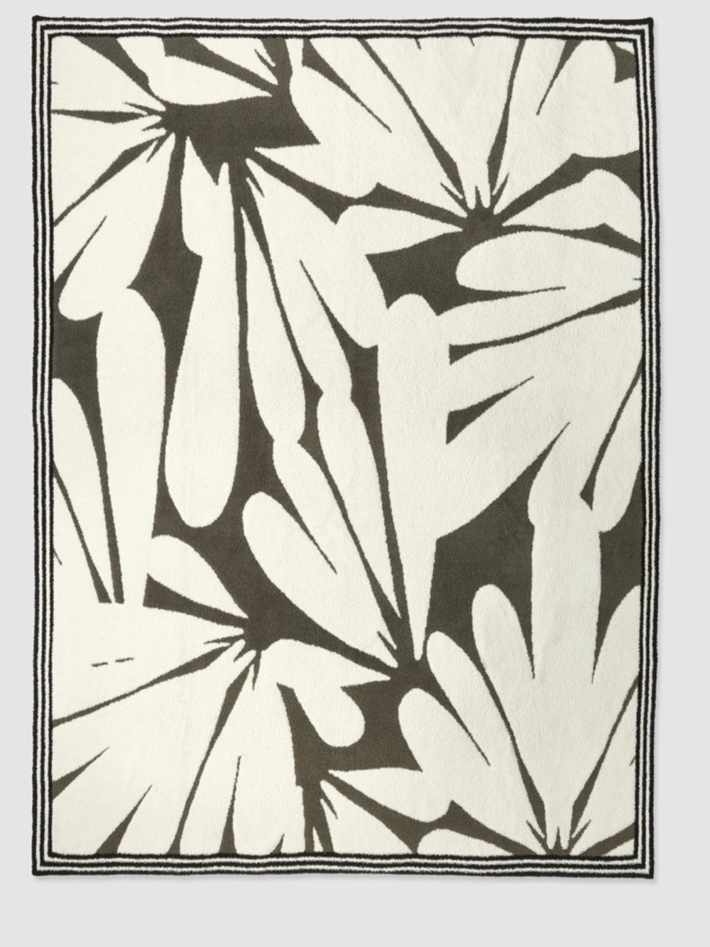 【BRAND NEW】Barefoot Dreams CozyChic® Daisy Petal Throw